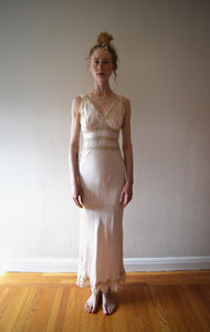 1930s silk bias cut slip dress . 30s pale pink nightgown . size xxs to xs