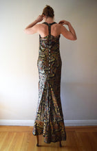 Load image into Gallery viewer, 1930s House of Worth couture silk lamé gown . size medium to m/l