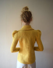 Load image into Gallery viewer, 1930s yellow sweater . vintage 30s wool knit . size xs to small