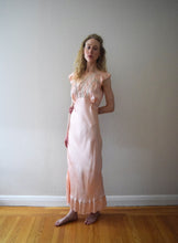 Load image into Gallery viewer, 1930s 1940s pink satin slip dress . lace trim nightgown . size small to m/l