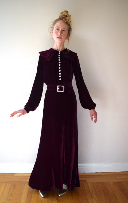 1930s silk velvet gown . vintage 30s velvet dress . size xs to small