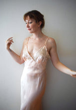 Load image into Gallery viewer, 1940s bias cut satin nightgown . vintage slip . size small to m/l