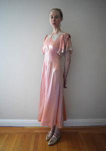 1930s silk rayon satin dressing gown . size xs to small