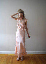 Load image into Gallery viewer, 1930s 1940s pink satin slip dress . lace trim nightgown . size small to m/l