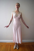 Load image into Gallery viewer, 1940s bias cut gown . vintage rayon and lace slip dress . size xs to small