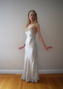 1930s silk charmeuse and lace gown . size xs to small