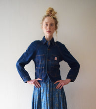 Load image into Gallery viewer, 1950s denim jacket . vintage Tuf Nut jacket . size xs to s