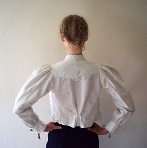 RESERVED . Antique 1890s blouse . mutton sleeve top . size xs to small