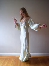 Load image into Gallery viewer, 1930s satin and lace green gown . size medium to xl