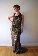 Load image into Gallery viewer, 1930s House of Worth couture silk lamé gown . size medium to m/l