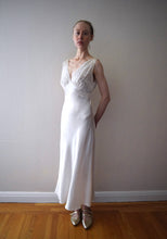 Load image into Gallery viewer, 1930s ivory silk satin and lace gown . vintage slip dress . size xs to small