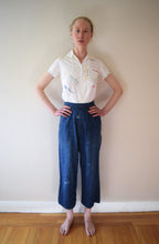 Load image into Gallery viewer, 1930s 1940s signature blouse . autograph top shirt . size xxs to xs