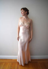 Load image into Gallery viewer, 1940s bias cut satin nightgown . vintage slip . size small to m/l