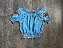 Load image into Gallery viewer, 1930s blue silk Hungarian embroidered blouse . size xs to small