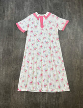 Load image into Gallery viewer, 1930s floral print dress . pink and white dress . size large to xl