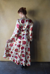 1940s dressing gown . vintage rose print satin dress . size m