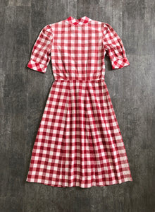 1930s 1940s gingham dress . vintage dress . size xs