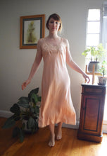 Load image into Gallery viewer, 1930s silk and lace slip dress . size small to m/l