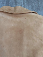 Load image into Gallery viewer, 1940s suede leather trench coat . vintage 40s jacket . size small to medium