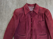 Load image into Gallery viewer, Vintage 1940s suede leather jacket . burgundy coat . size small to m/l