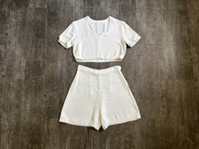 Load image into Gallery viewer, Vintage 1940s playsuit . top and shorts . size medium